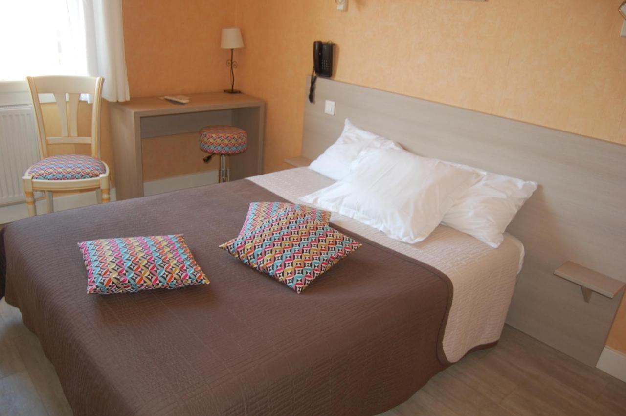 Hotel De La Plage 2 Etoiles Valras-Plage Kültér fotó