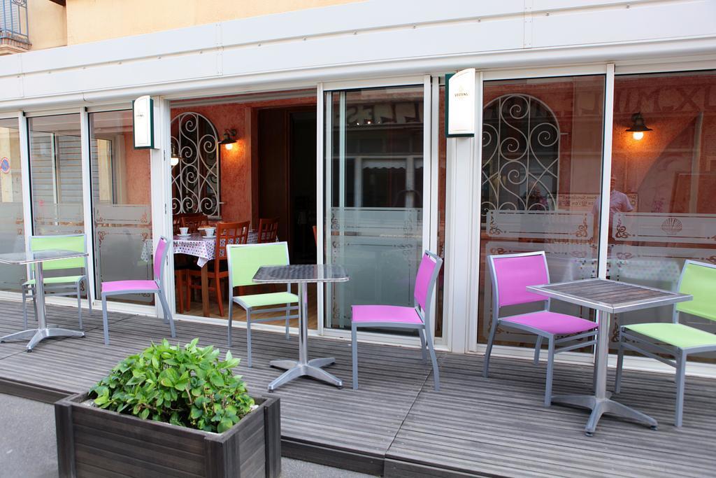 Hotel De La Plage 2 Etoiles Valras-Plage Kültér fotó
