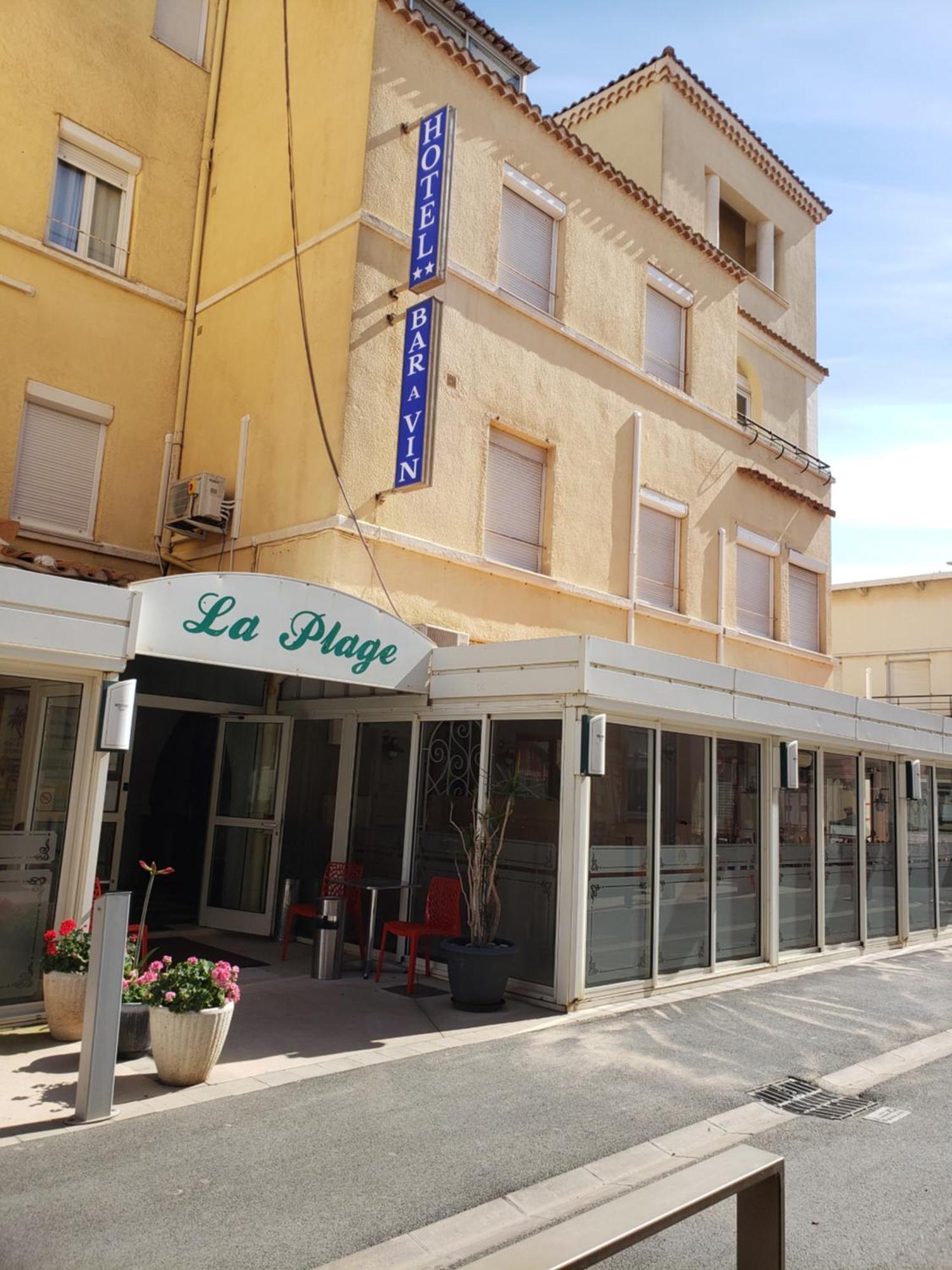 Hotel De La Plage 2 Etoiles Valras-Plage Kültér fotó
