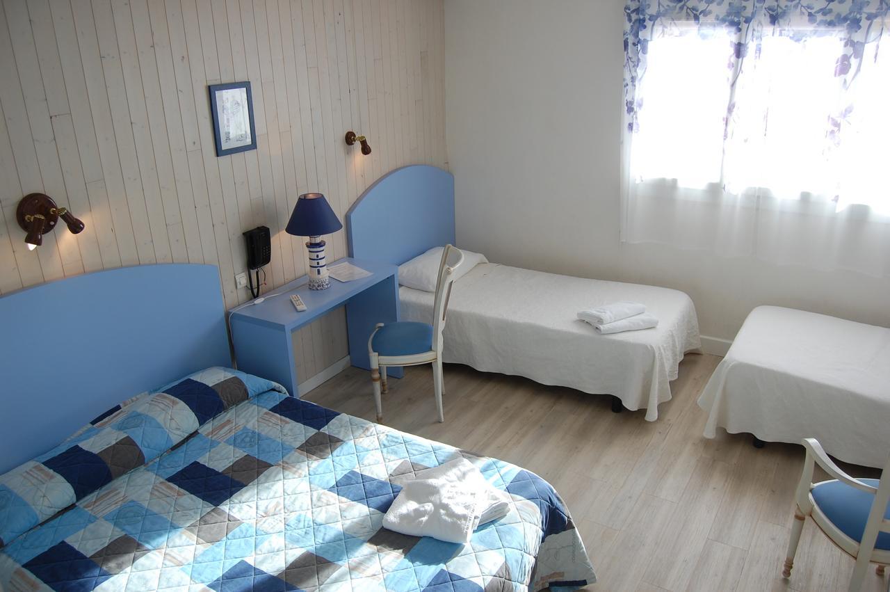 Hotel De La Plage 2 Etoiles Valras-Plage Kültér fotó
